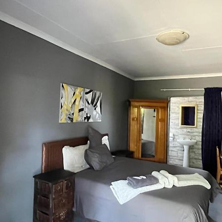 Balfour Lodge Luaran gambar
